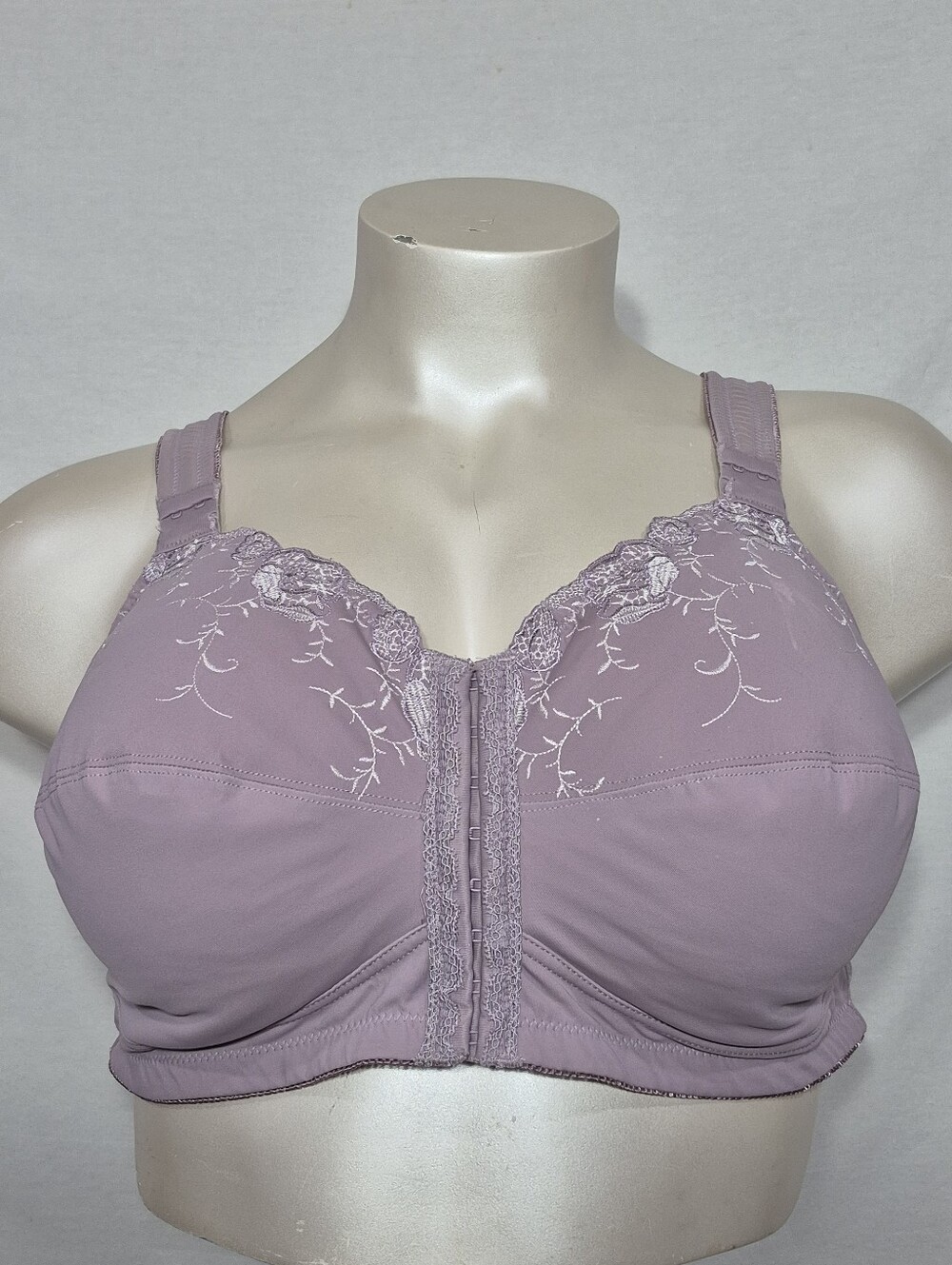 46D Comfort Choice 27-1113-3 Embroidered Wire Free Front Close‎ Bra Lavender
